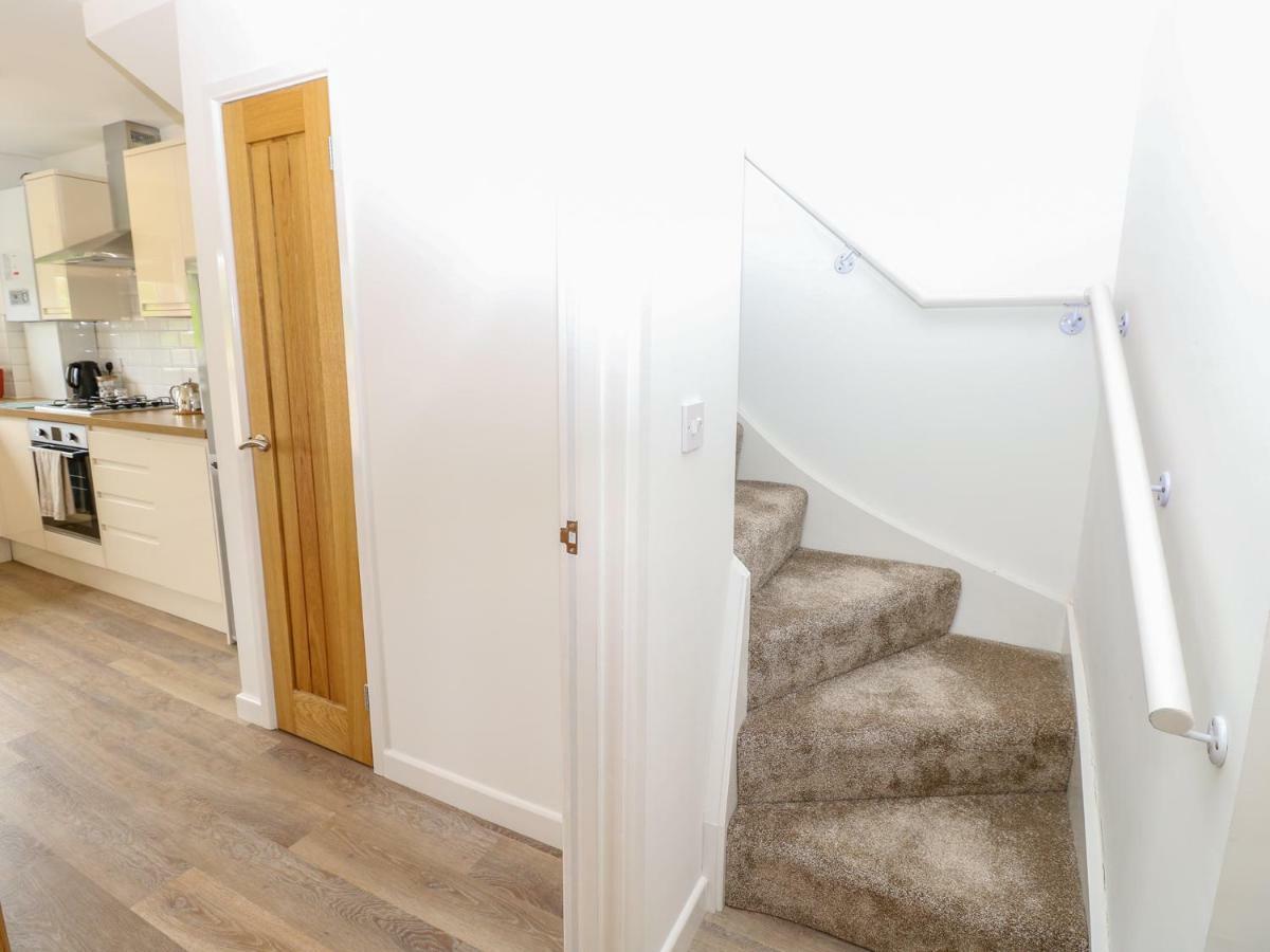 5 Yarmouth Cottages Фрешуотър Екстериор снимка