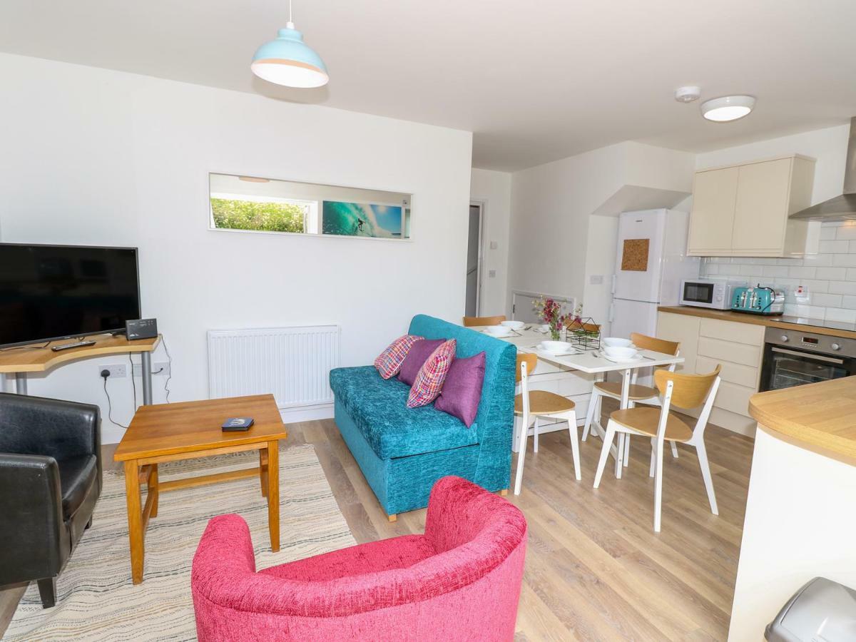5 Yarmouth Cottages Фрешуотър Екстериор снимка